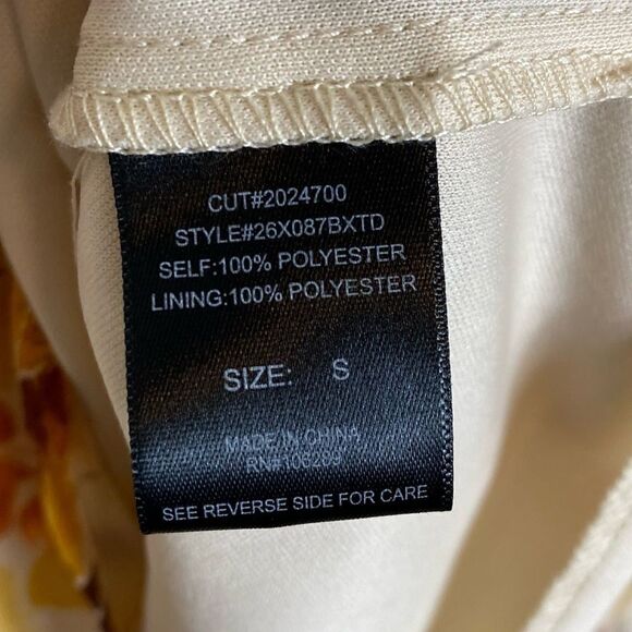 Trixxi White & Orange Floral Puff Sleeve Tiered Mini Dress - Picture 6 of 7